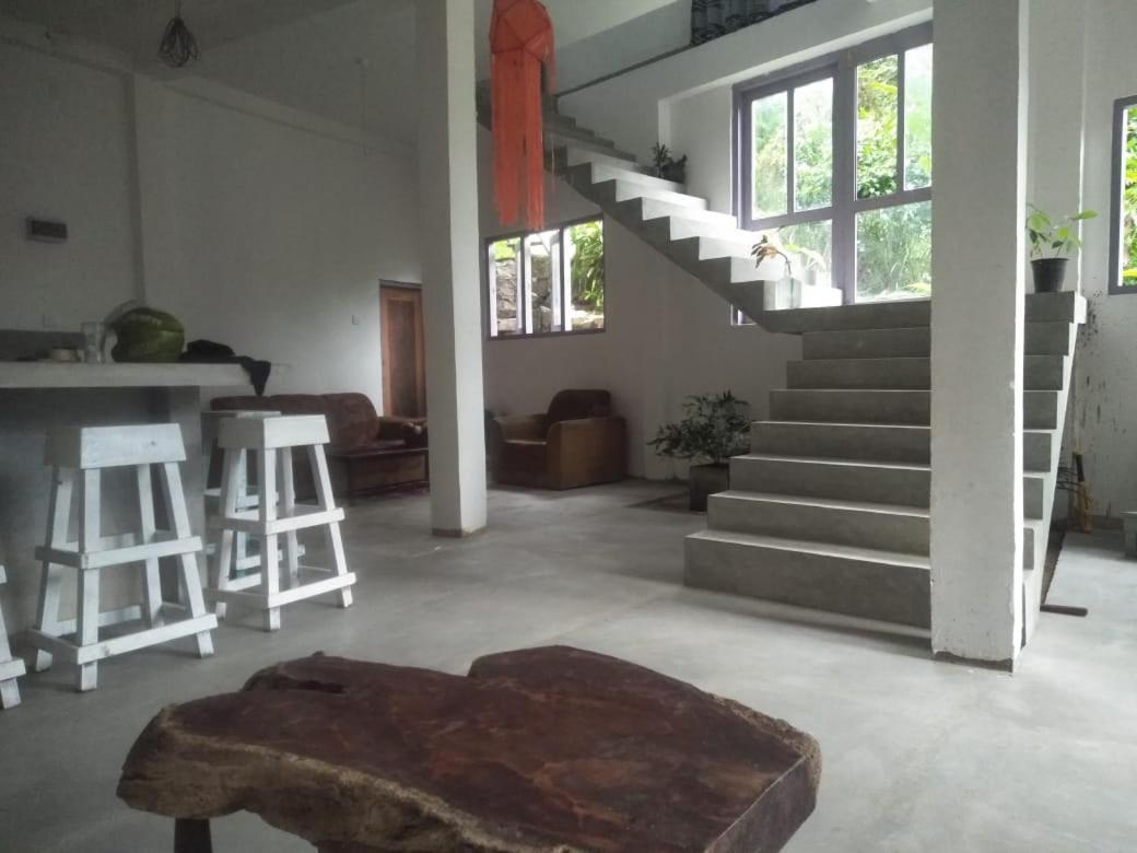 Hotel House 73 Unawatuna Esterno foto